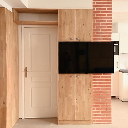 Loft 1 Bedroom Jardin Des Plantes Ac By Lcc Agency Paris Exterior foto